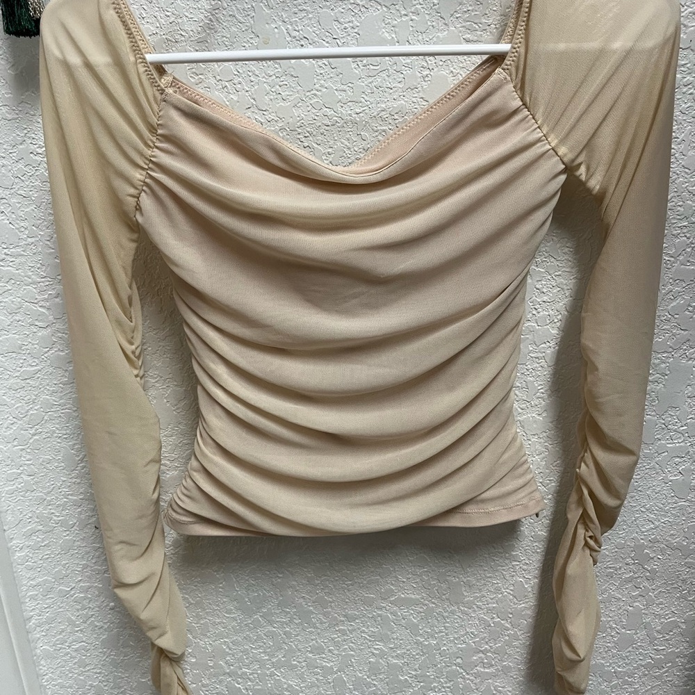 White Fox Cream Ruched Long Sleeve Blouse